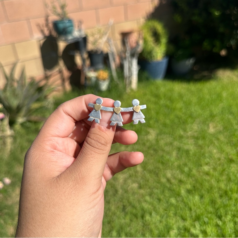 Vintage Naldo Sterling Silver Girls Holding Hands with Hearts Brooch